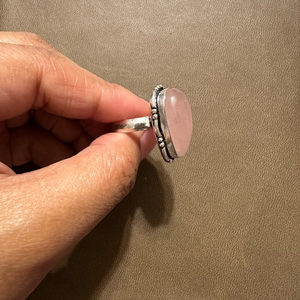 Rose Quartz 925 Sliver Plated Ring - Picture 4 of 10